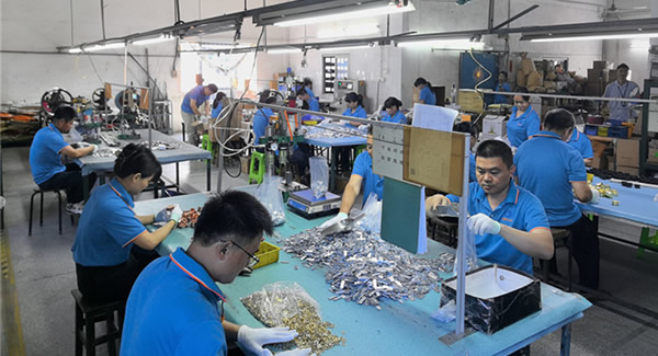 挥别八月，拥抱九月：广有五金与合页同光，向初心而行|广有五金&东莞合页?